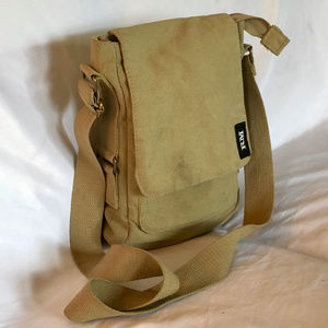 Robert Mason - Messenger Bag